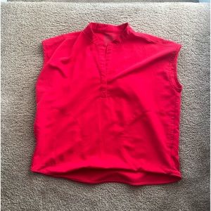 figs limited edition “pop red” set size large.